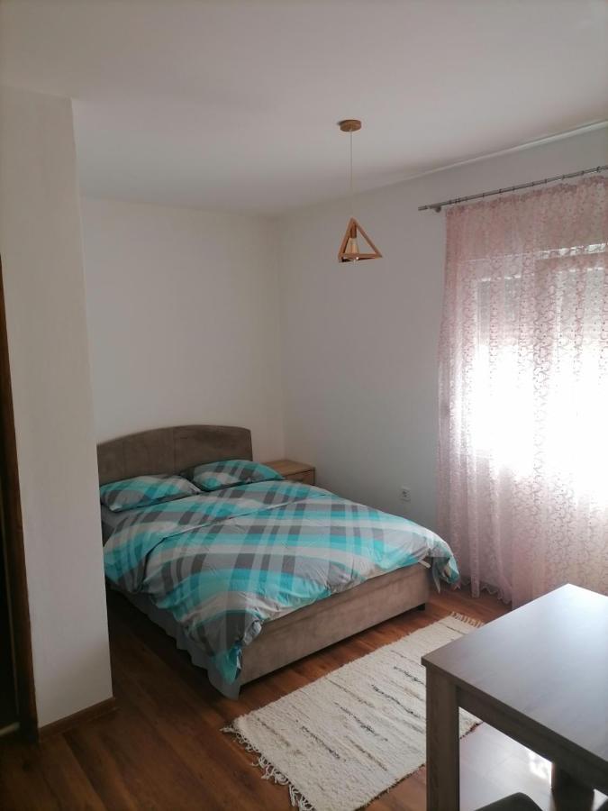 15 Apartment