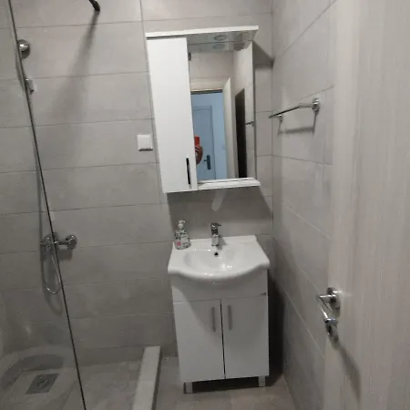 Apartmani 15 采蒂涅 外观 照片